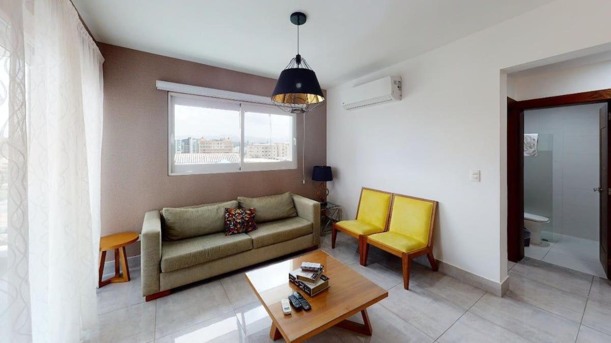 Soha Suites I سانتياغو دي لوس كاباليروس المظهر الخارجي الصورة