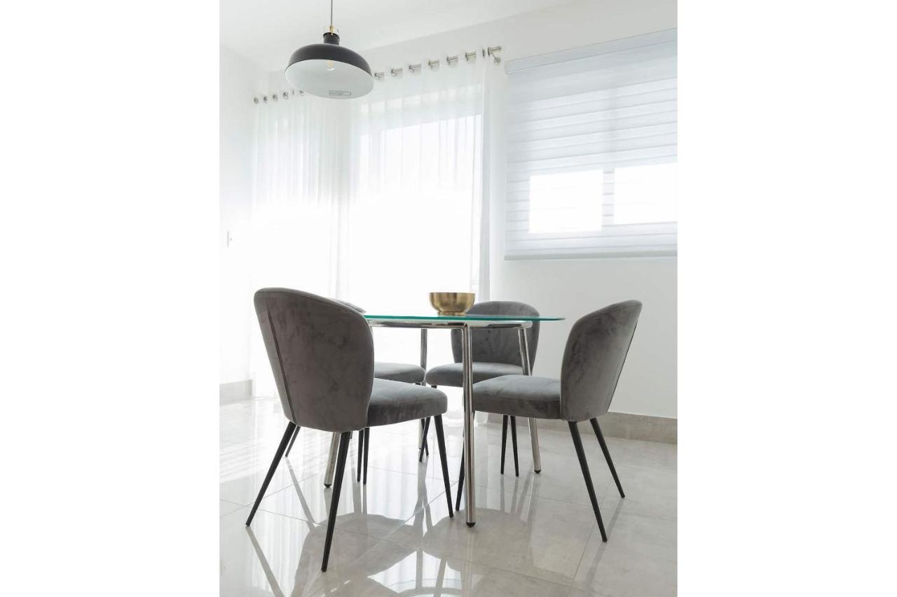 Soha Suites I سانتياغو دي لوس كاباليروس المظهر الخارجي الصورة